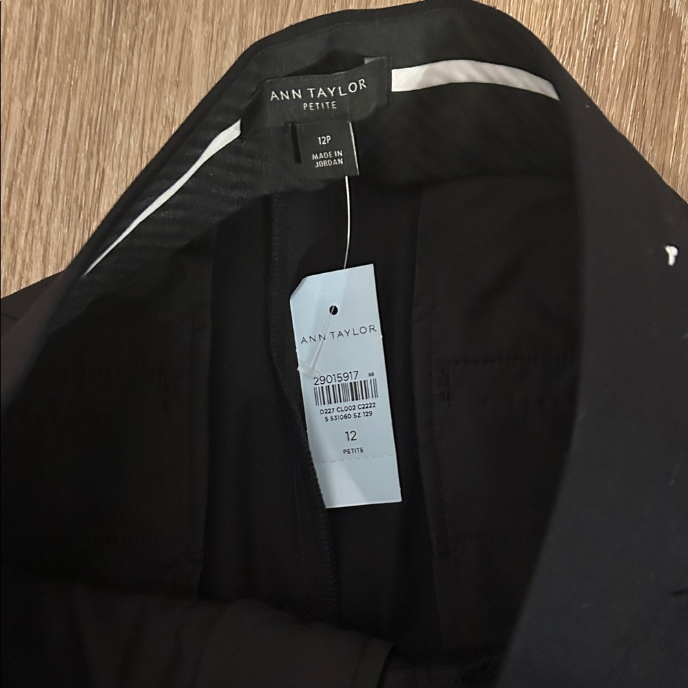 Ann Taylor Elegant Black Trousers - Picture 2 of 3